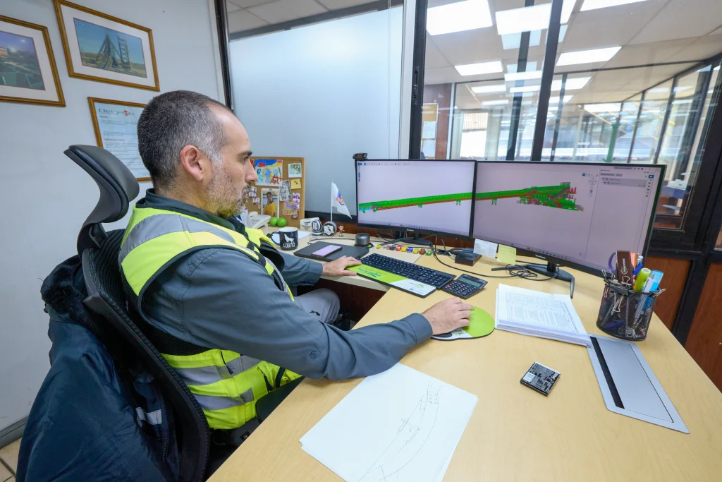 <strong>Gestión de Datos y Cubicaciones:</strong>